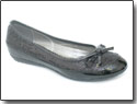 Туфли женские искусственные материалы
Артикул 300-105
Цвет: черный